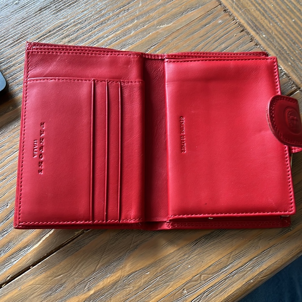 Red leather Wallet - Picture 6 of 6